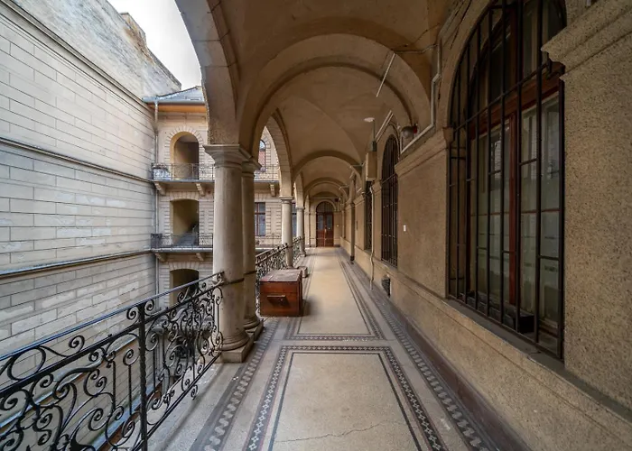 Downtown Delight - Erzsebet Blvd - 13 Ppl Lägenhet Budapest